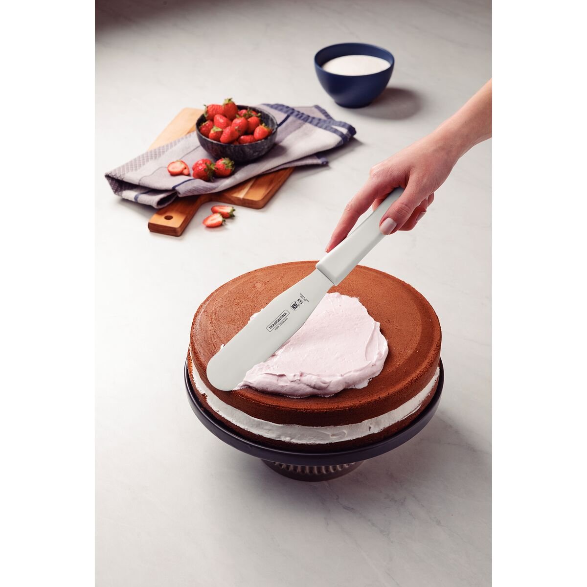 Espátula para Confeiteiro Tramontina Profissional Master com Lâmina em Aço Inox e Cabo de Polipropileno Branco 6"