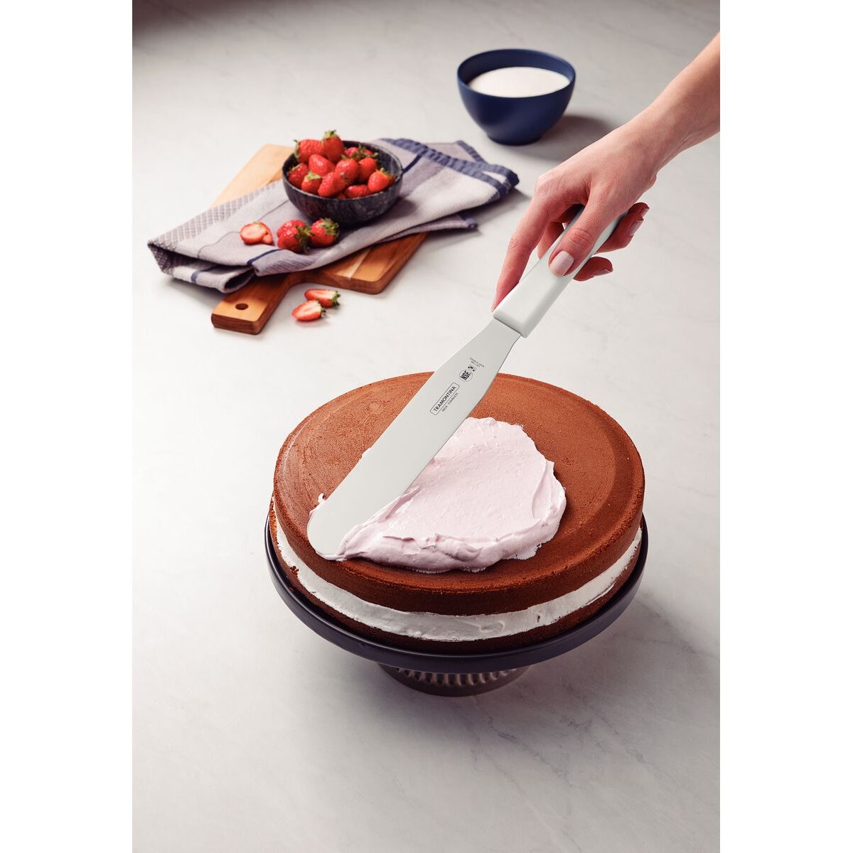 Espátula para Confeiteiro Tramontina Profissional Master com Lâmina em Aço Inox e Cabo de Polipropileno Branco 8"